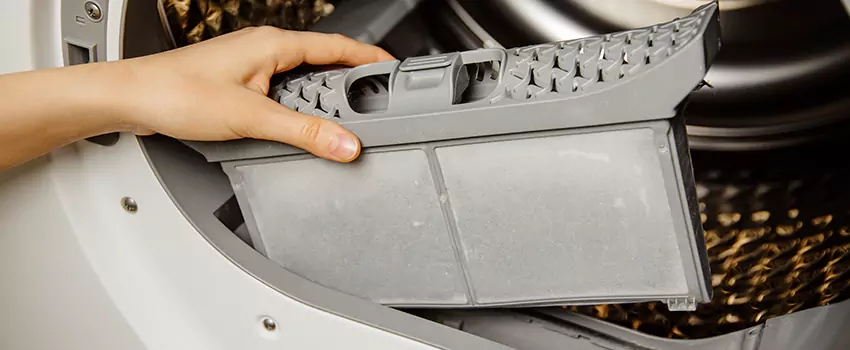 Signs Of A Clogged Dryer Lint Trap in Kingston, New York
